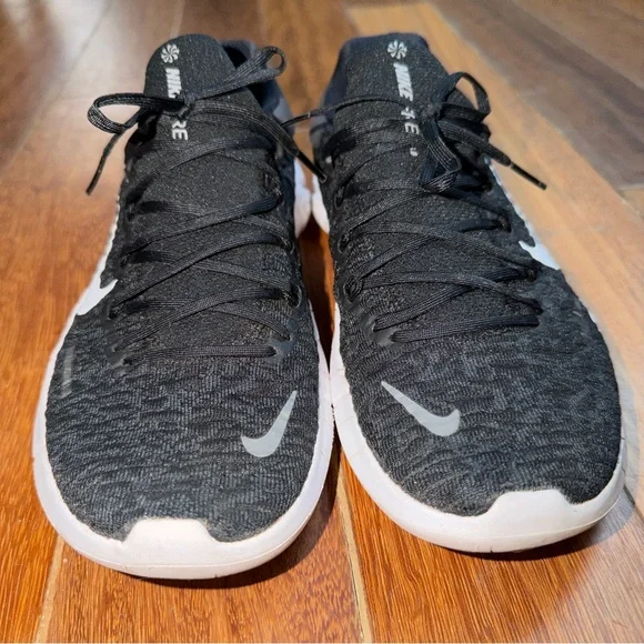 Women Nike Free Run 5.0 Next Nature Black White Athletic Sneaker sz7.5 CZ1891001 - Picture 6 of 16